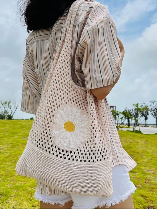 CYee Handbags - Y2K Boho Hobo Crochet Cream Knit Daisy Tote Bag